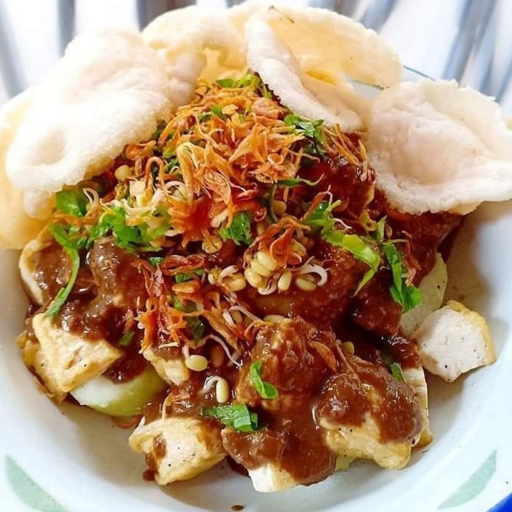Tahu Lontong Malang