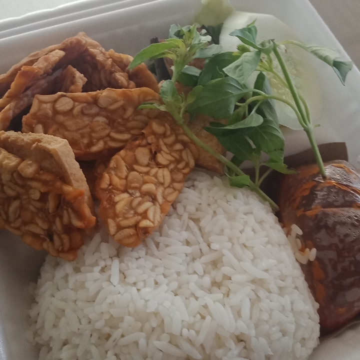 Tahu Tempe Komplit