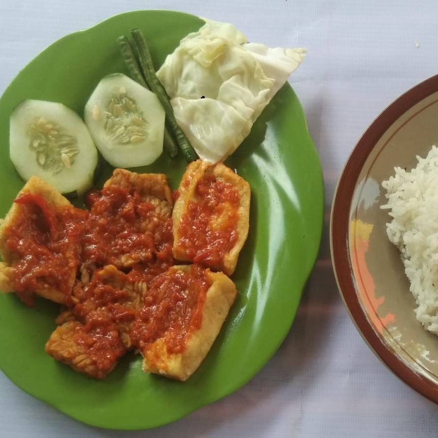 Tahu Tempe Penyet