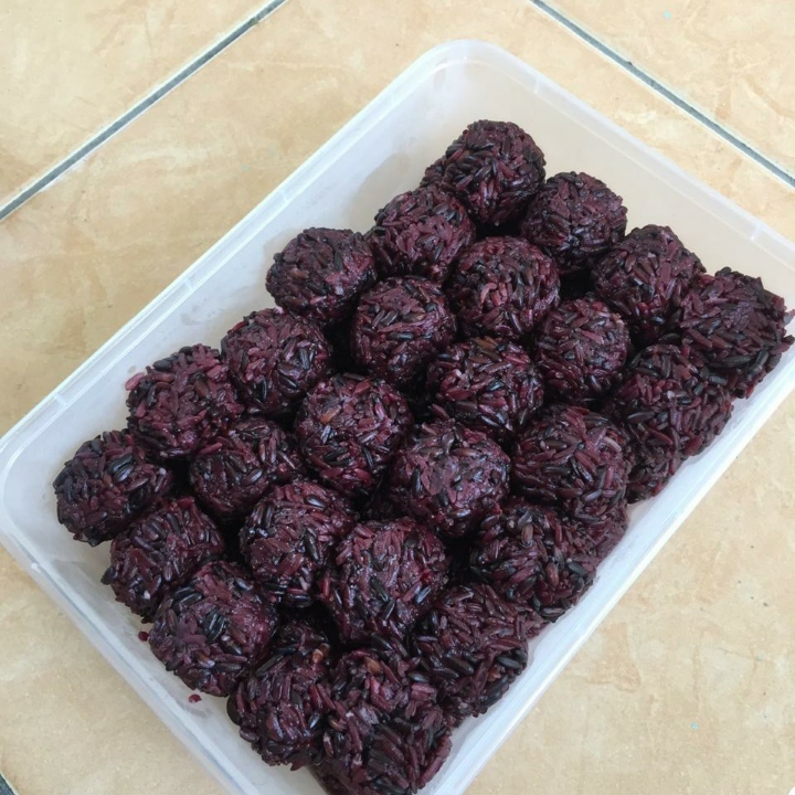 Tape Ketan Hitam