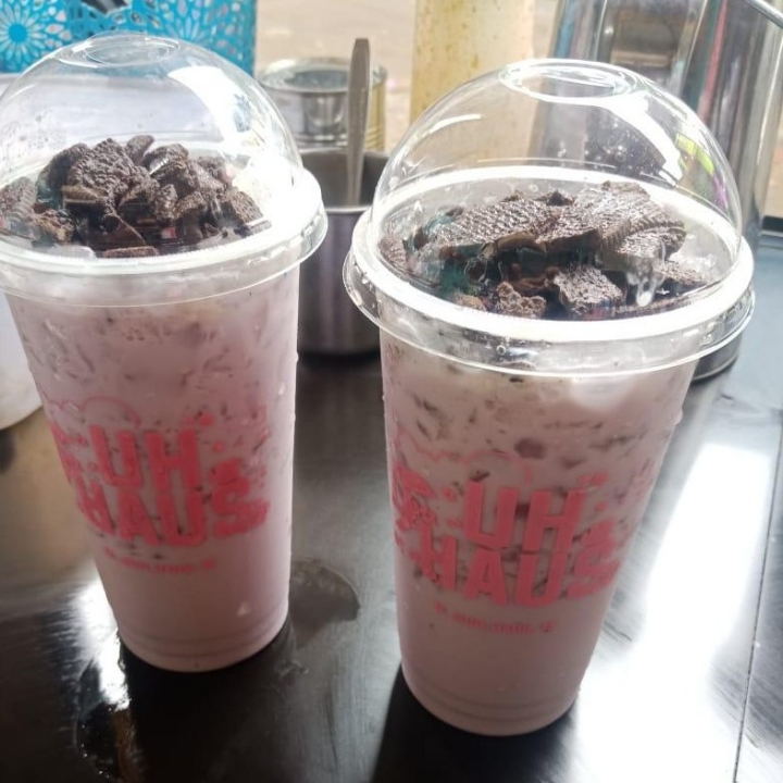 Taro With Topping Oreo Chum