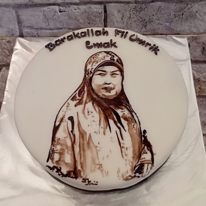 Tart Lukis Foto