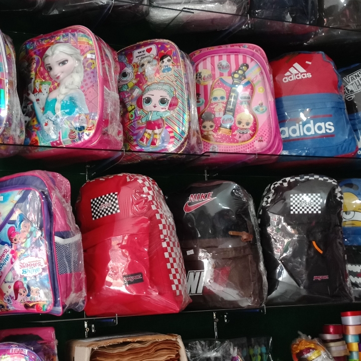Tas Sekolah dan Perl  Sekolah 4