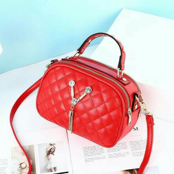 Tas Wanita Merah