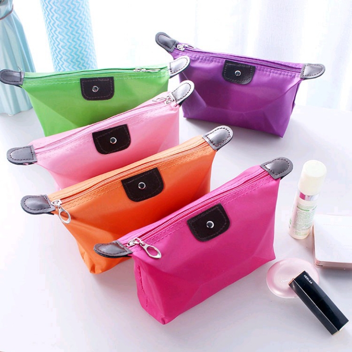 Tas kosmetik