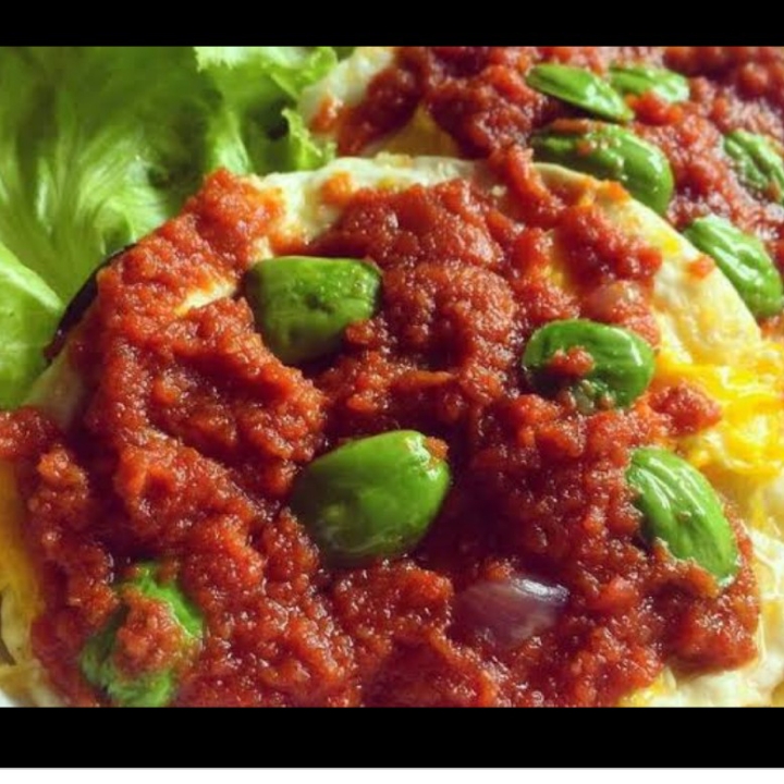 Telur Ceplok Sambel Pete
