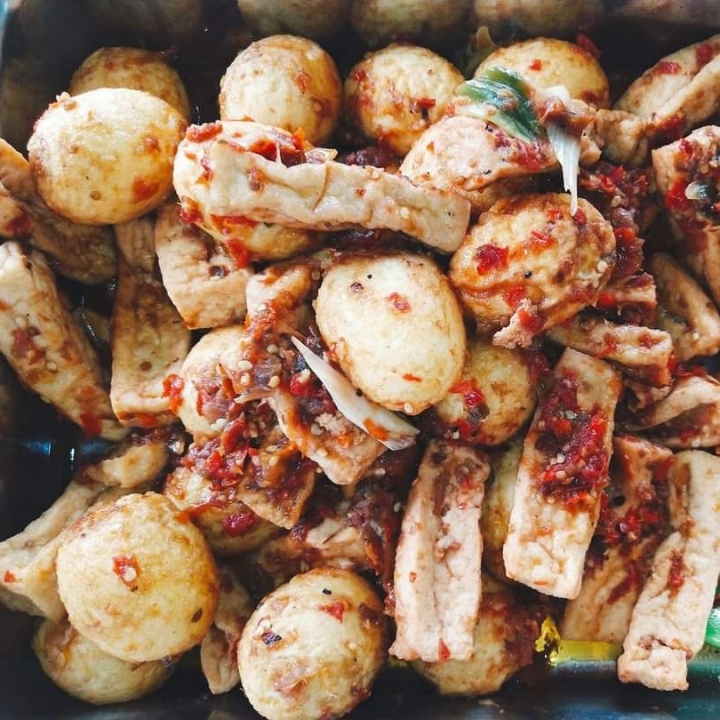 Telur Tahu Balado