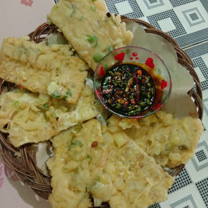 Mendoan Dan Sambal Kecap