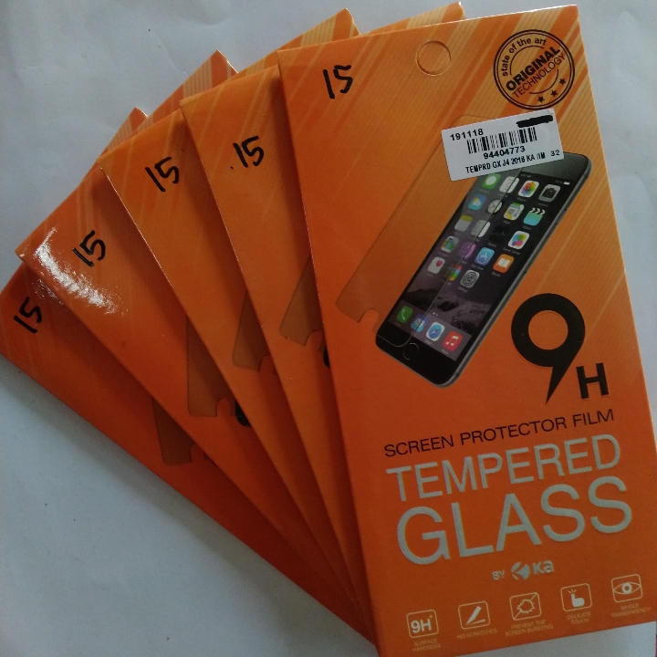 Tempered Glass Galaxy J4 2018