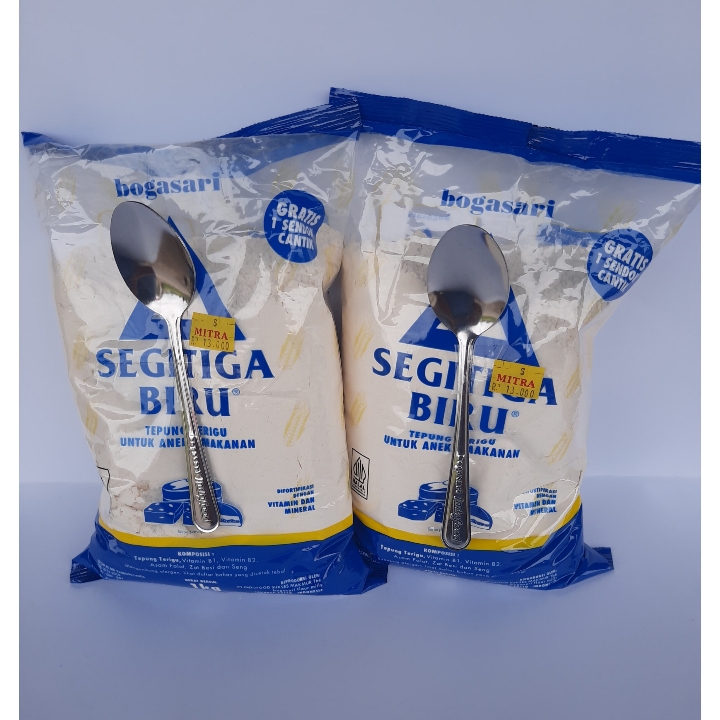 Tepung Segitiga Biru Kemasan 1 Kg