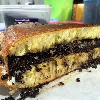 Terang Bulan Coklat 2