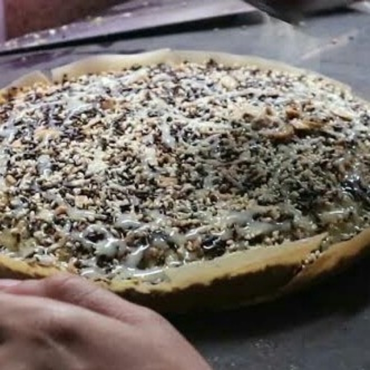 Terang Bulan Kacang Coklat Susu