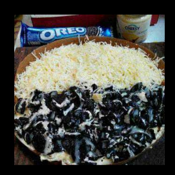 Terang Bulan Oreo Keju Uk S