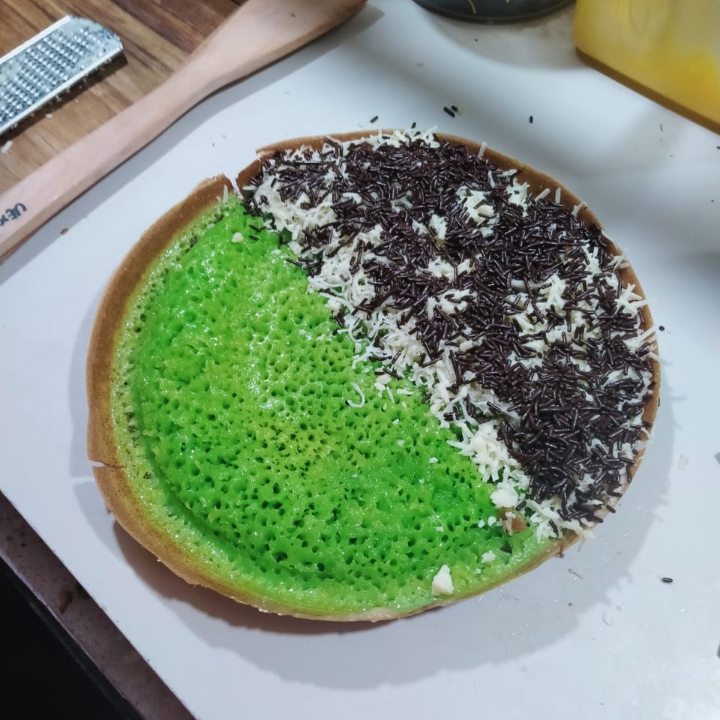 Terang Bulan Pandan Keju Coklat Uk M