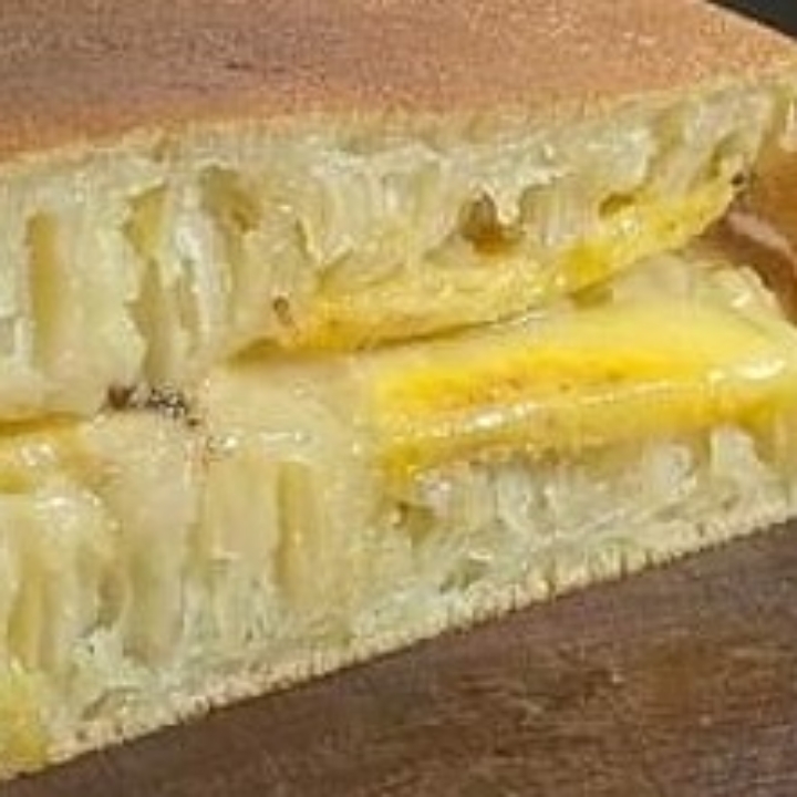 Terang Bulan Pisang Keju Ori 