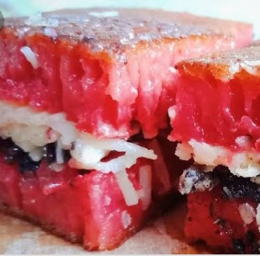 Terang Bulan Red Velvet