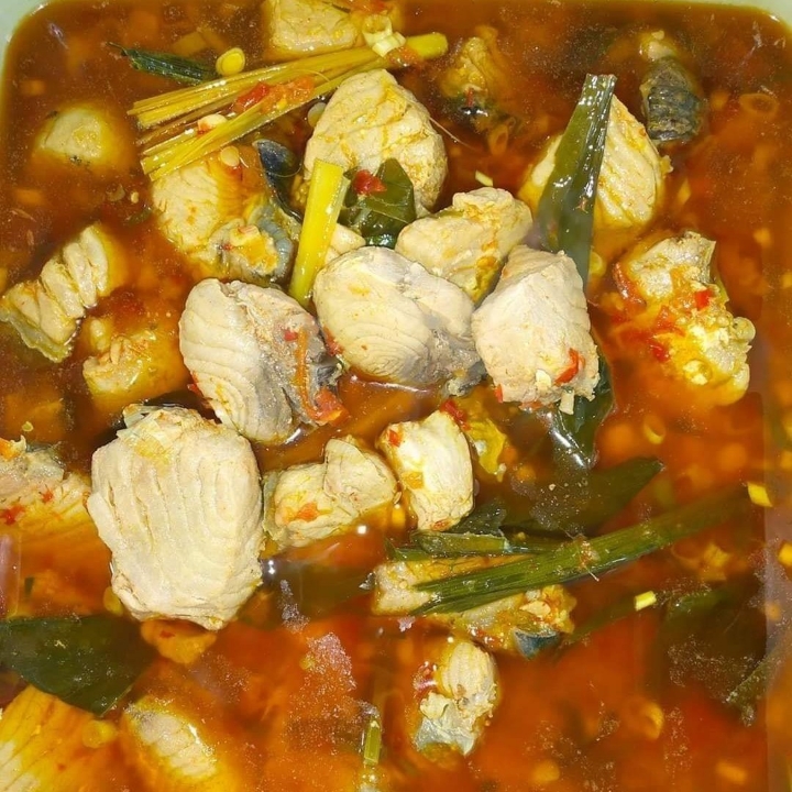 Tindarung Woku