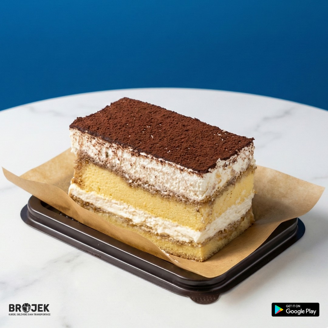 Tiramisu Cake Slice