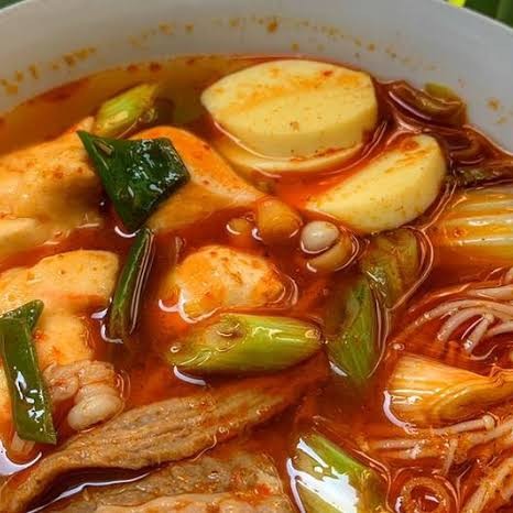 Tomyam Suki