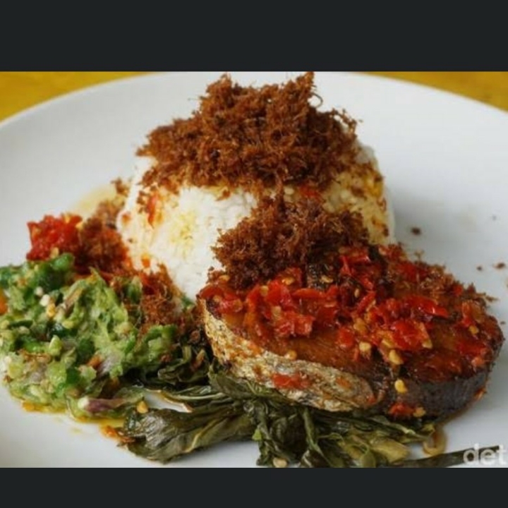 Tongkol Balado Komplit