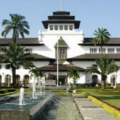 Tour Bandung