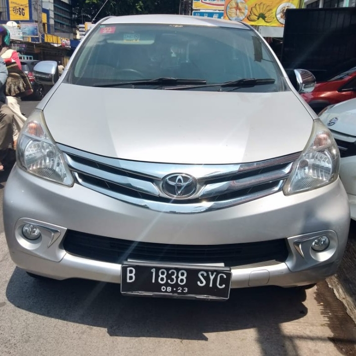 Toyota Avanza G Silver 2013
