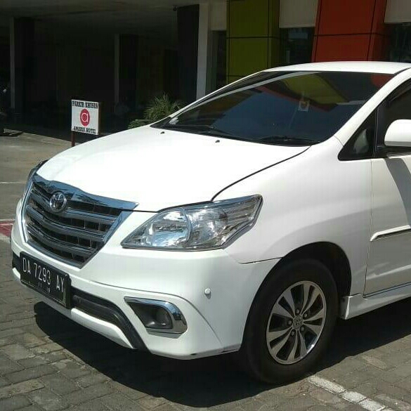 Toyota Innova 2016