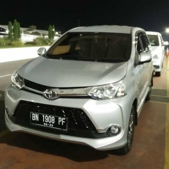 Toyota Avanza Veloz Include Driver