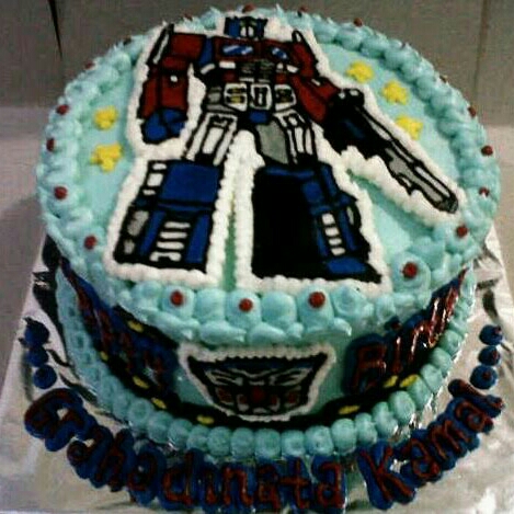 Transformer Cake