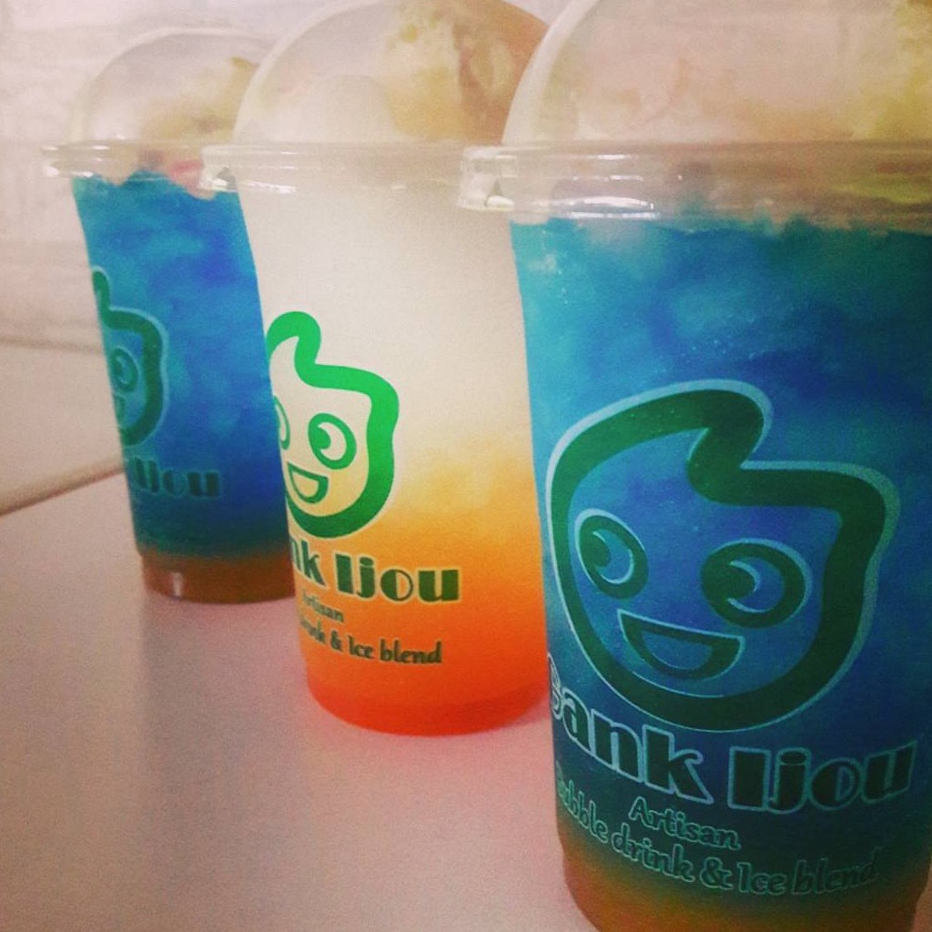 Tropical Drink Topping Ice Cream