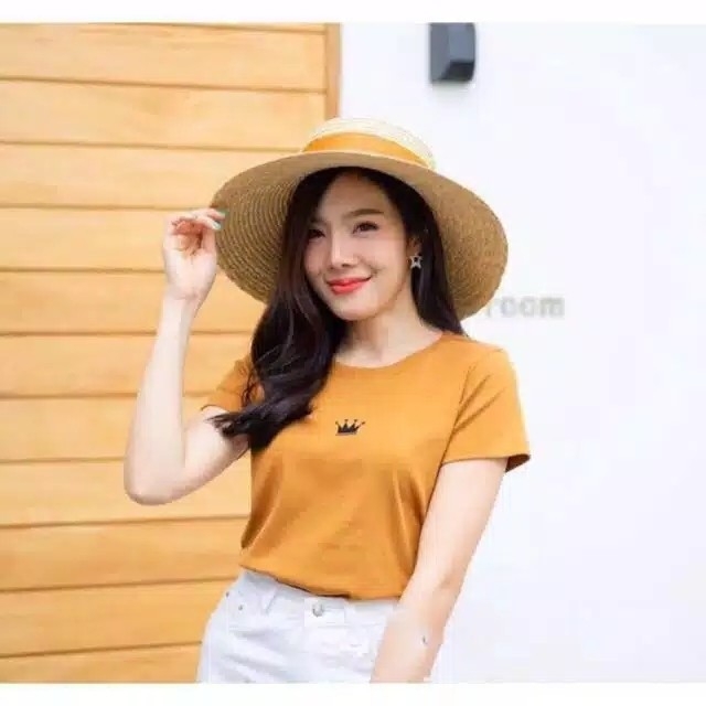 Tshirt wanita CROWN