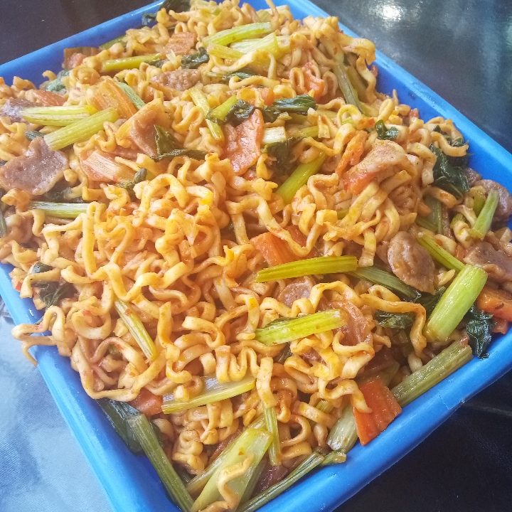 Tumis Mie Sayuran