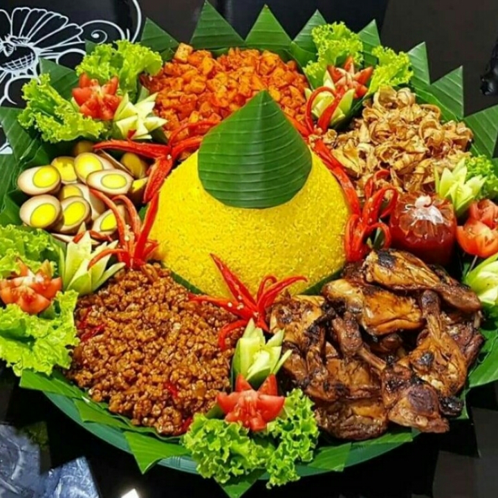 Tumpeng