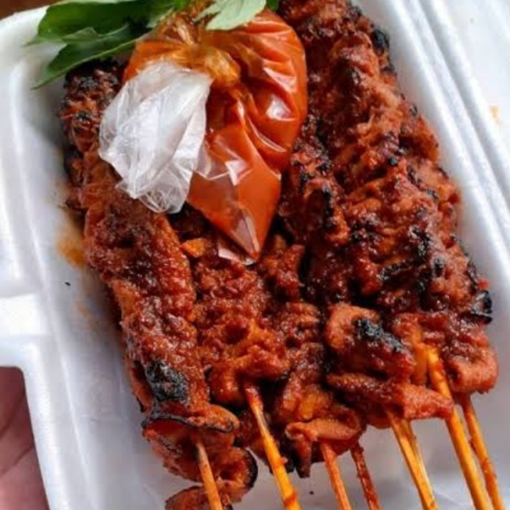 Tusuk Usus Bakar