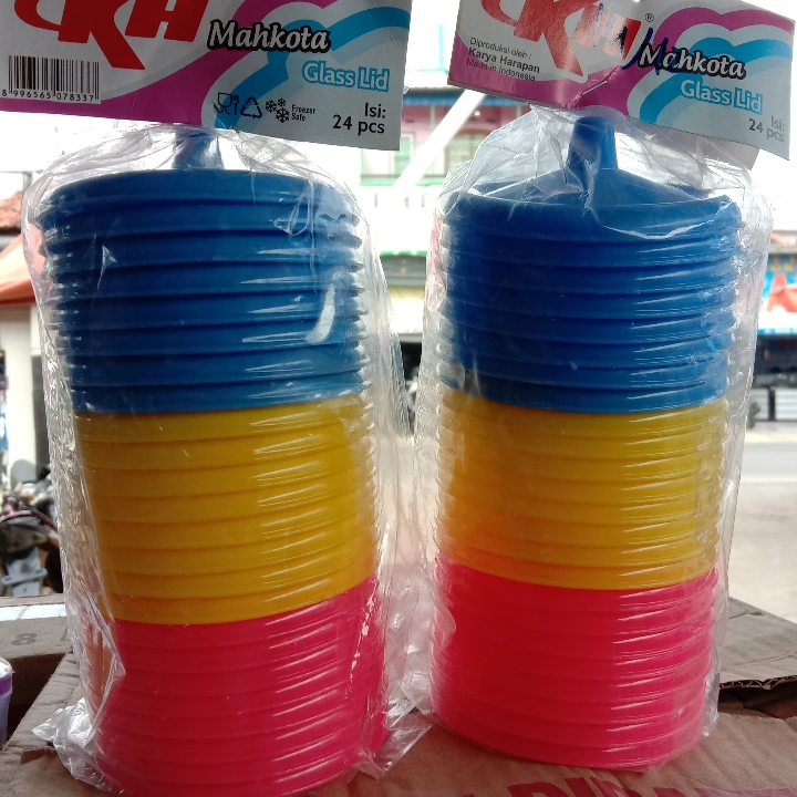 Tutup Gelas Mahkota 