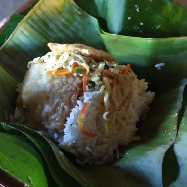 Uduk Nasi Banyak Tempe 2