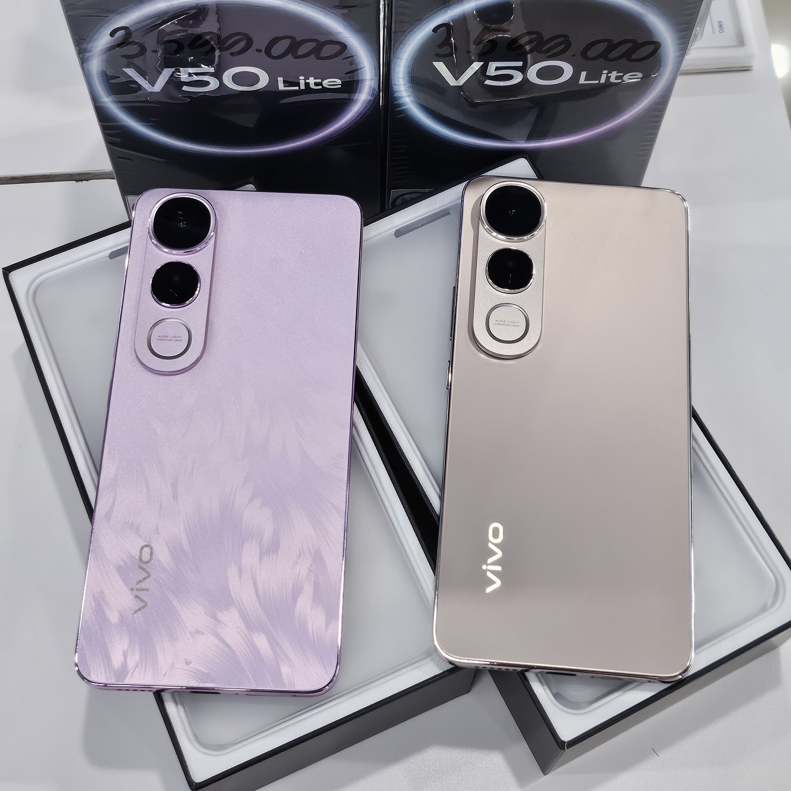 VIVO V50 LITE 5G RAM 8 GB ROM 256 GB