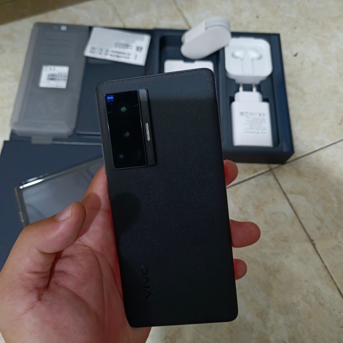 VIVO X70 PRO 4