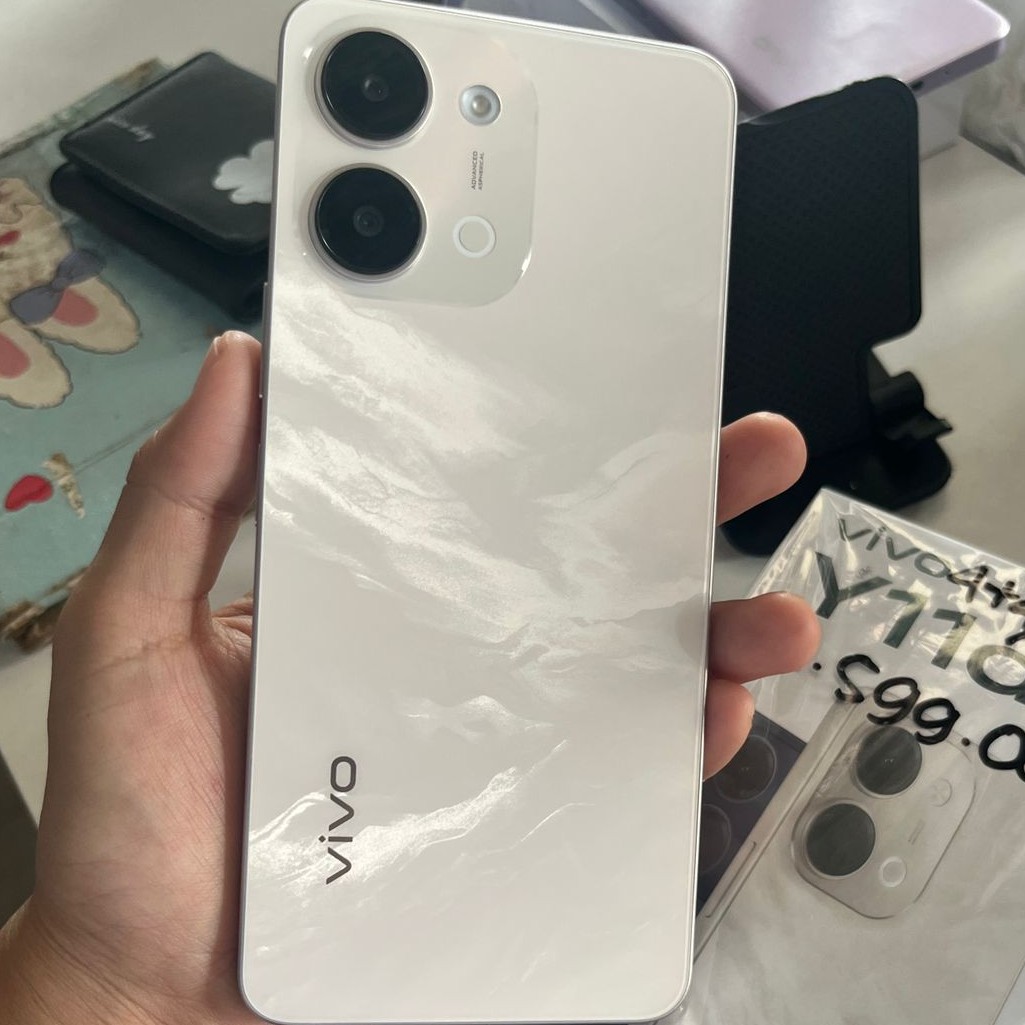 VIVO Y11D RAM 6GB ROM 128