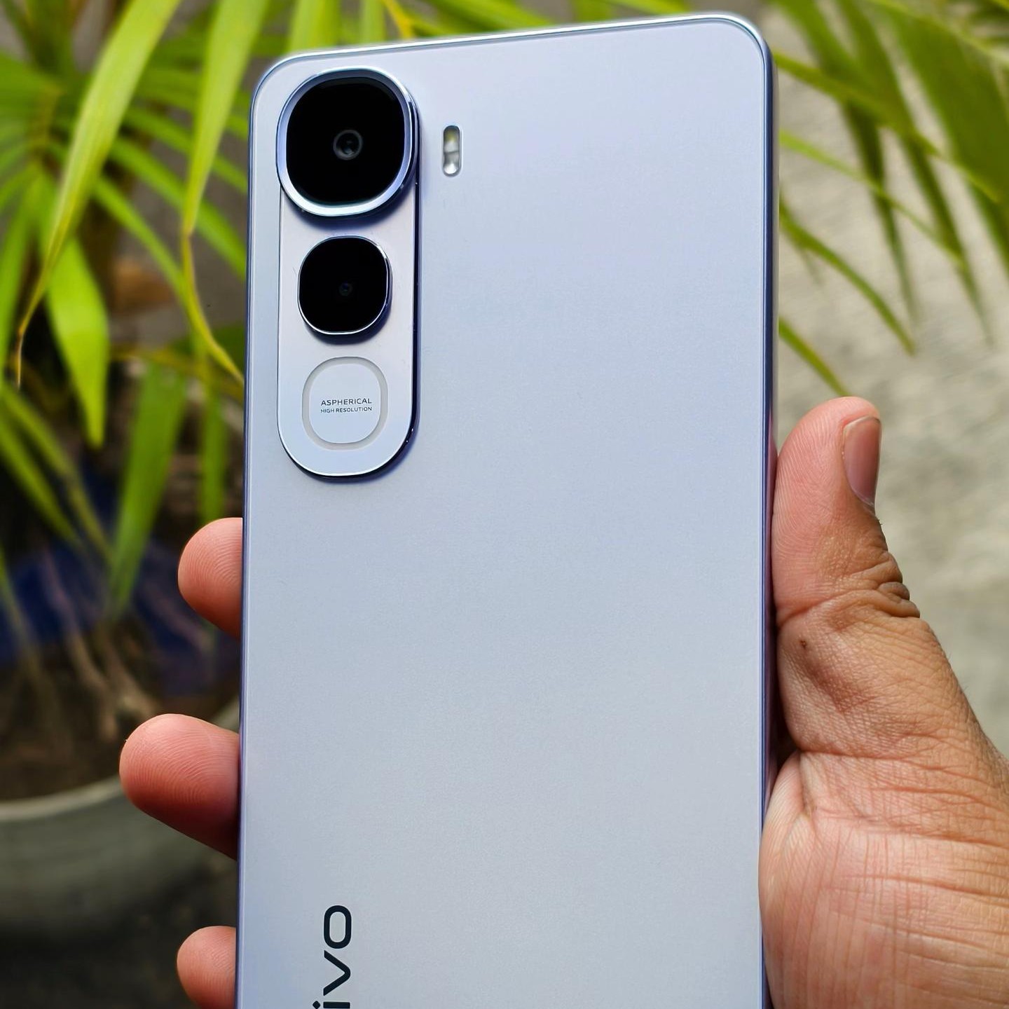 VIVO Y400 RAM 8 GB ROM 128 GB 2
