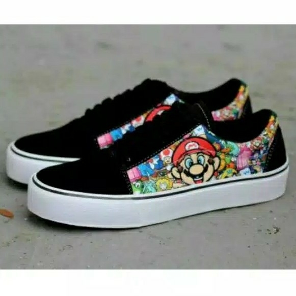 Vans oldschool edisi super mario