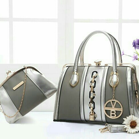 Victoria B Swarovsky 5766Z