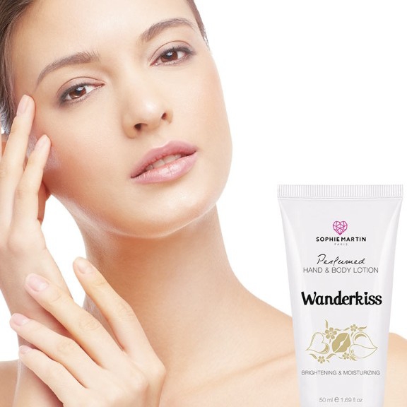 WANDERKISS PERFUMED HANDBODY