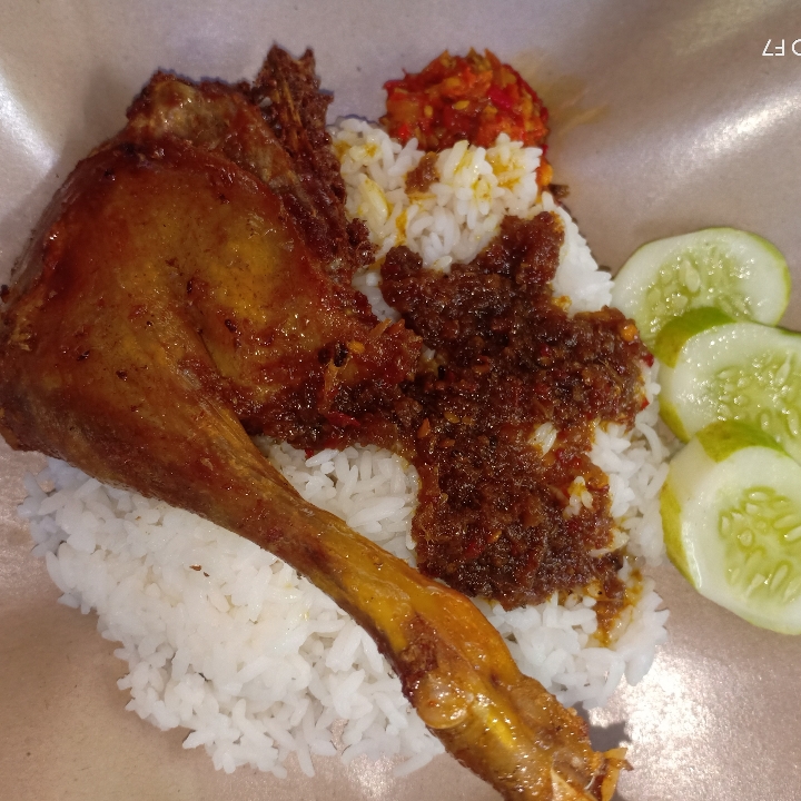 Wr Nasi Bebek Madura Gasspol Banten