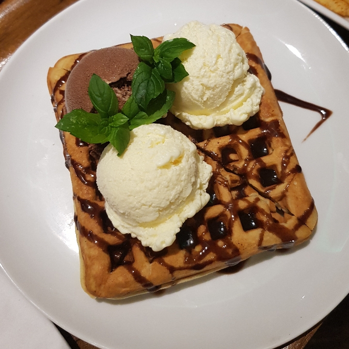 Waffel Ice Cream Besar