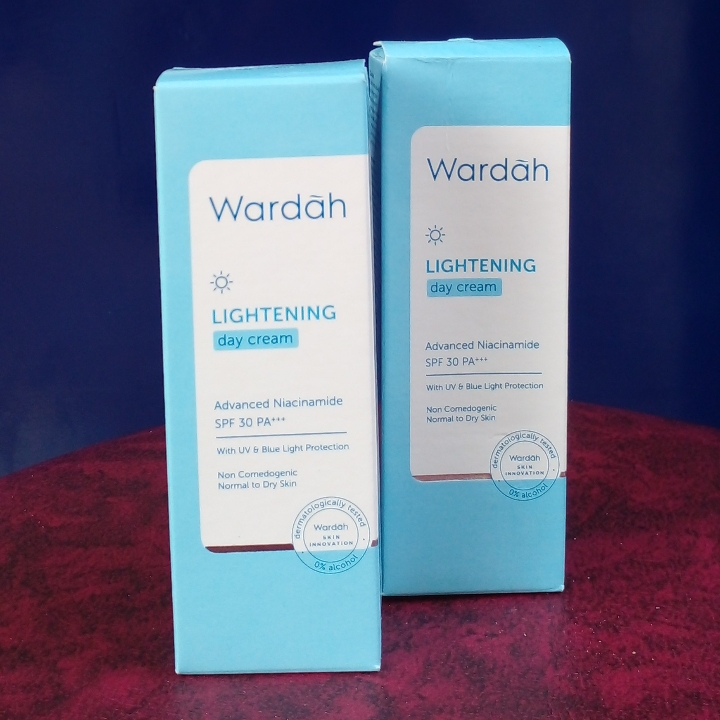 Wardah Lightening Day Cream