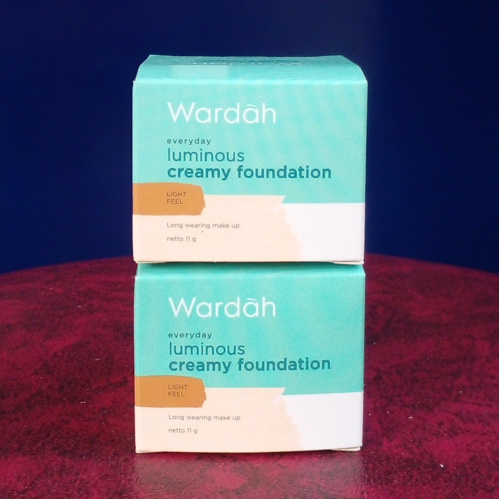 Wardah Luminous Creamy Foundation
