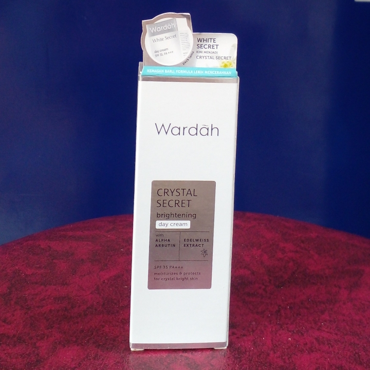 Wardah White Secret Brightening Day Cream