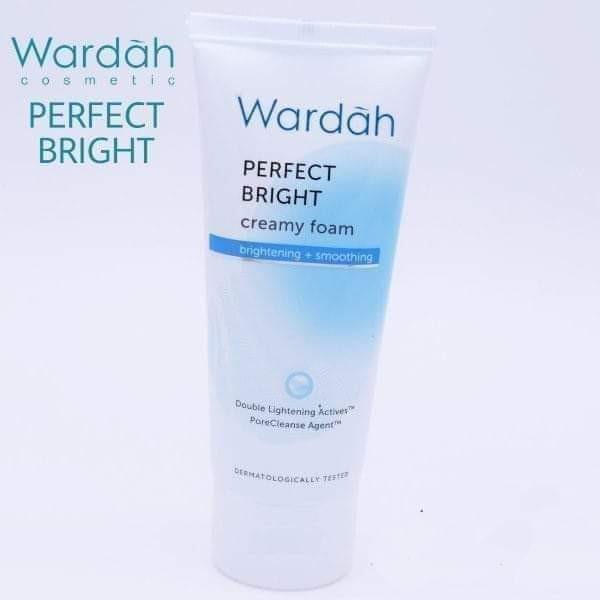 Wardah perfect Bright Creamy Foam Brightening  dan Smoothing