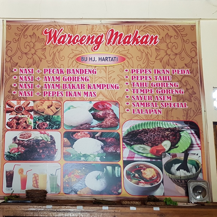 Waroeng Makan Pecak Bandeng Ayam Goreng Bu Hj Hartati